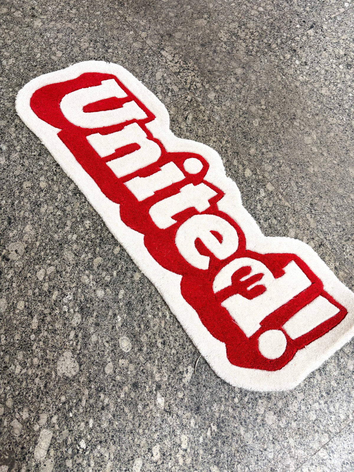 United fan art Hand Tufted Rug