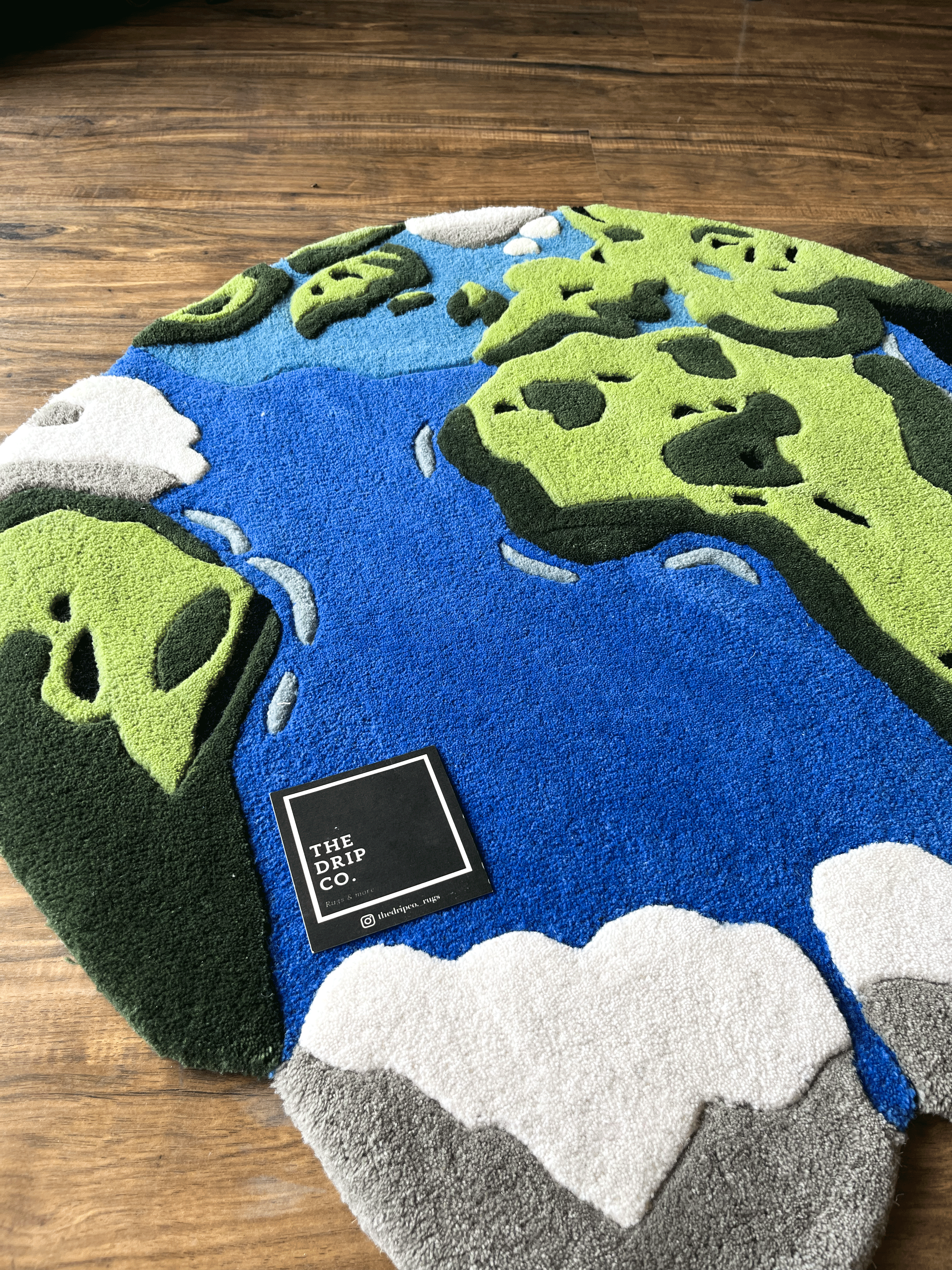 World high Low Hand Tufted Custom Rug