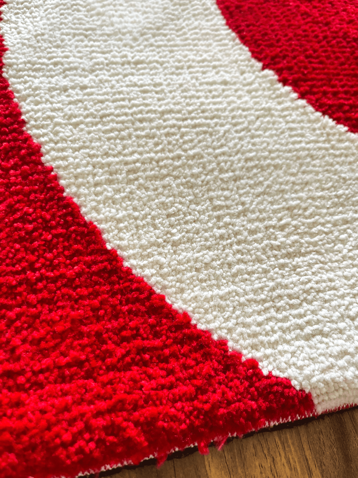 Sup Machine Made Custom Rug