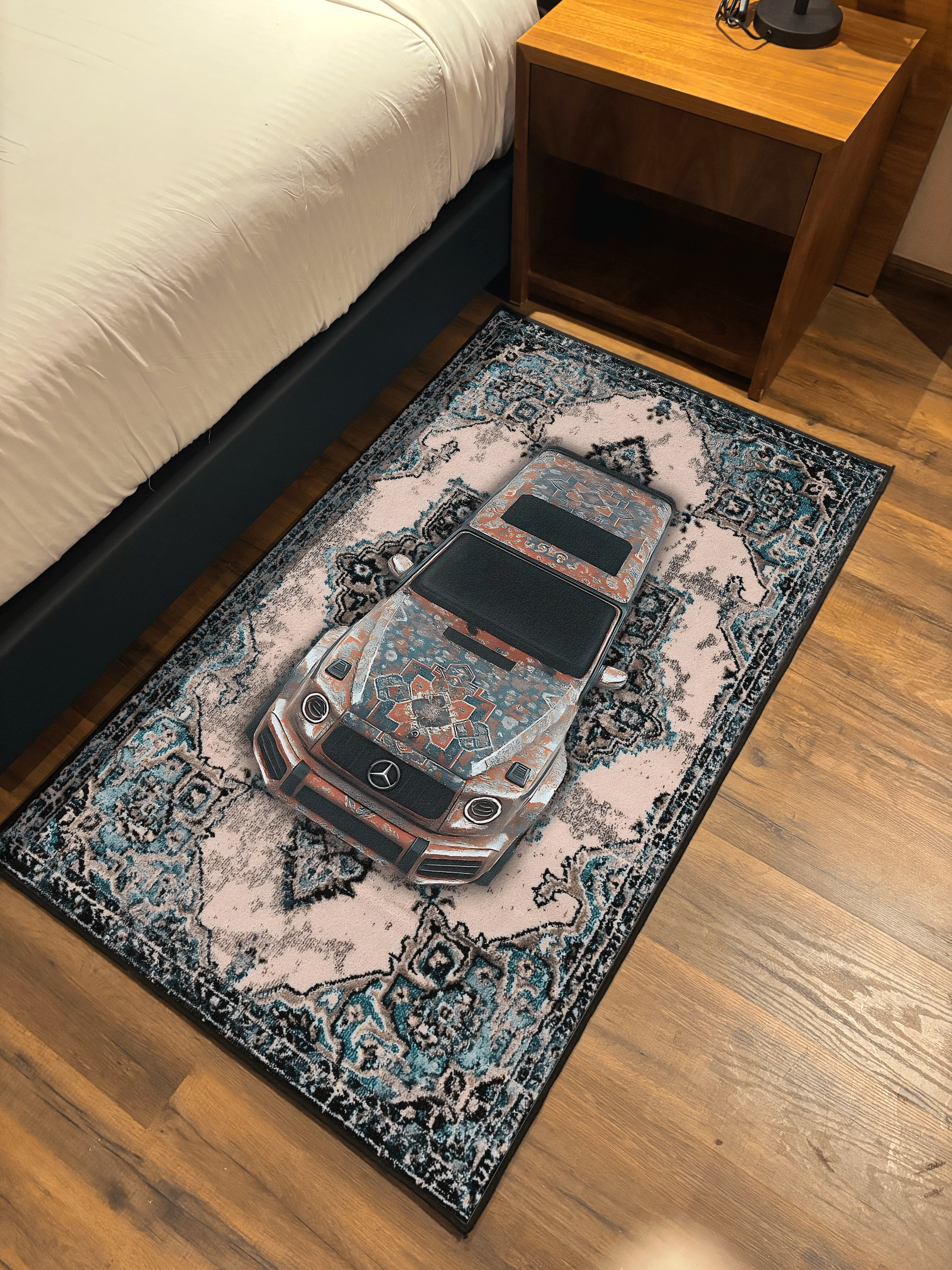 SUV car traditional design Washable Custom Rug