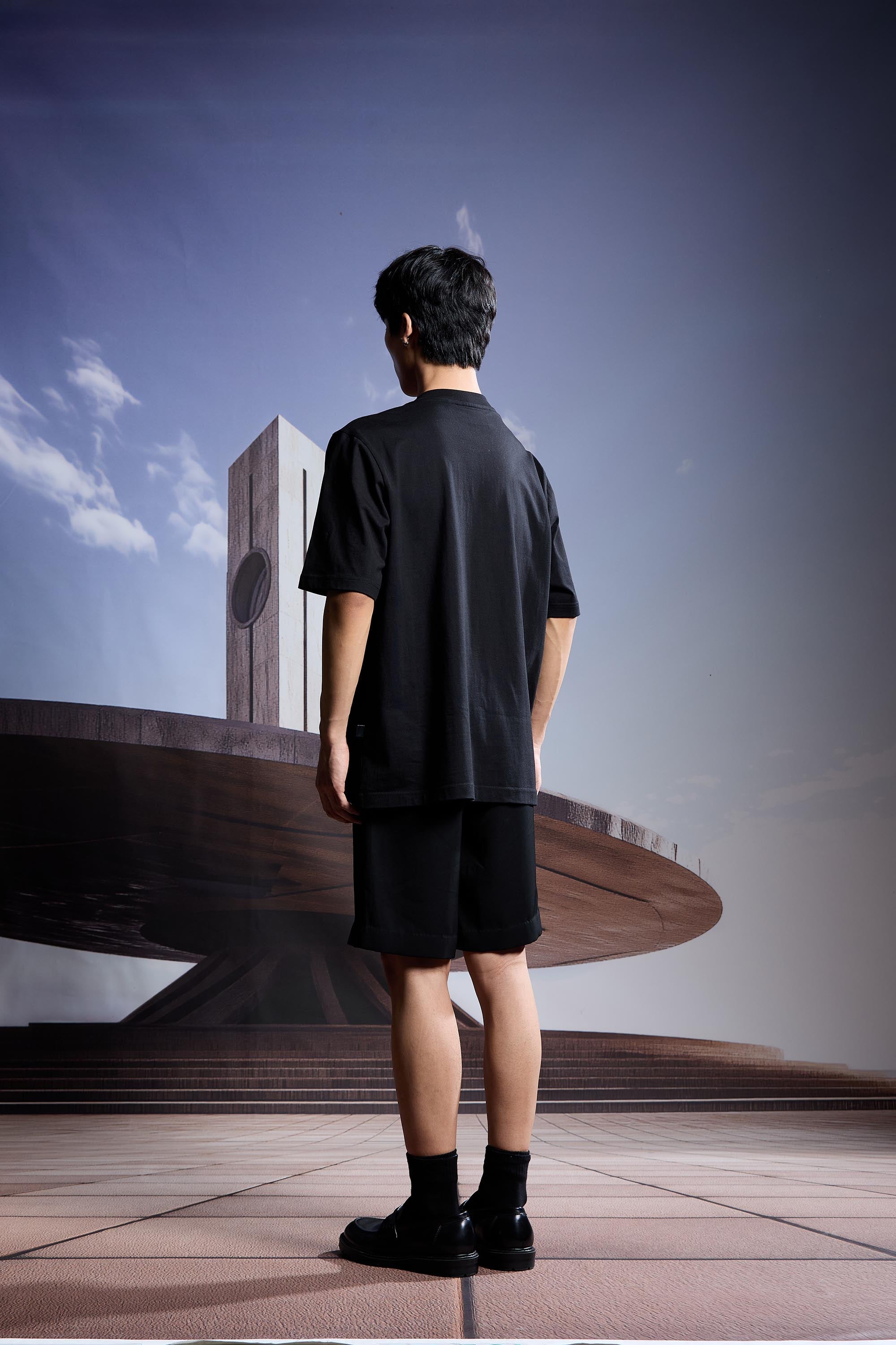 'REDHOUR' T-SHIRT