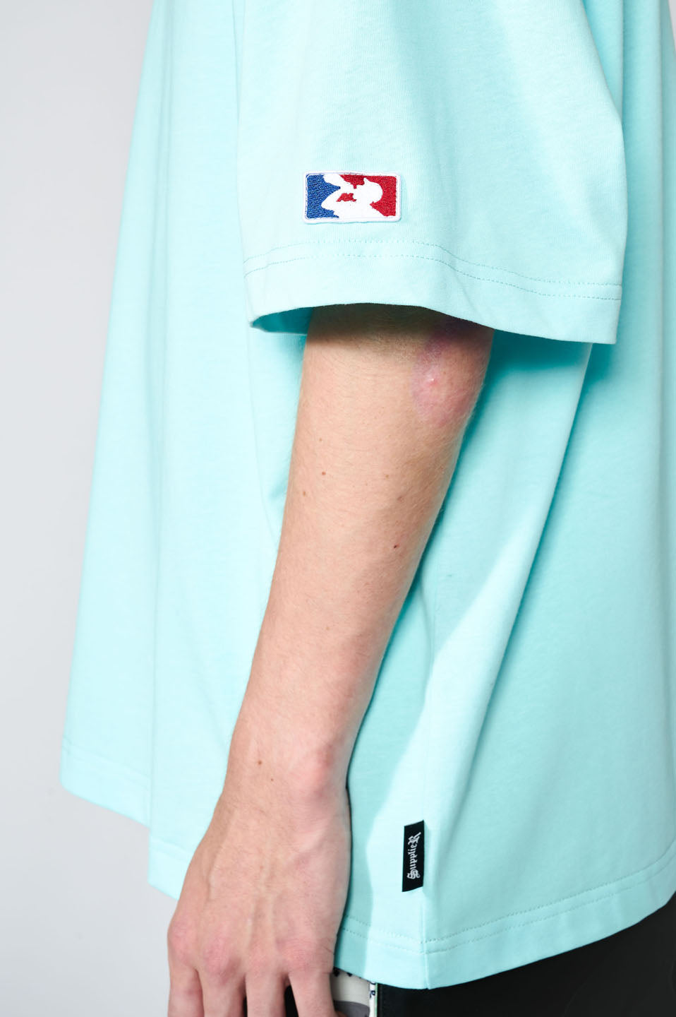 PYTHON IRON LOGO TEE