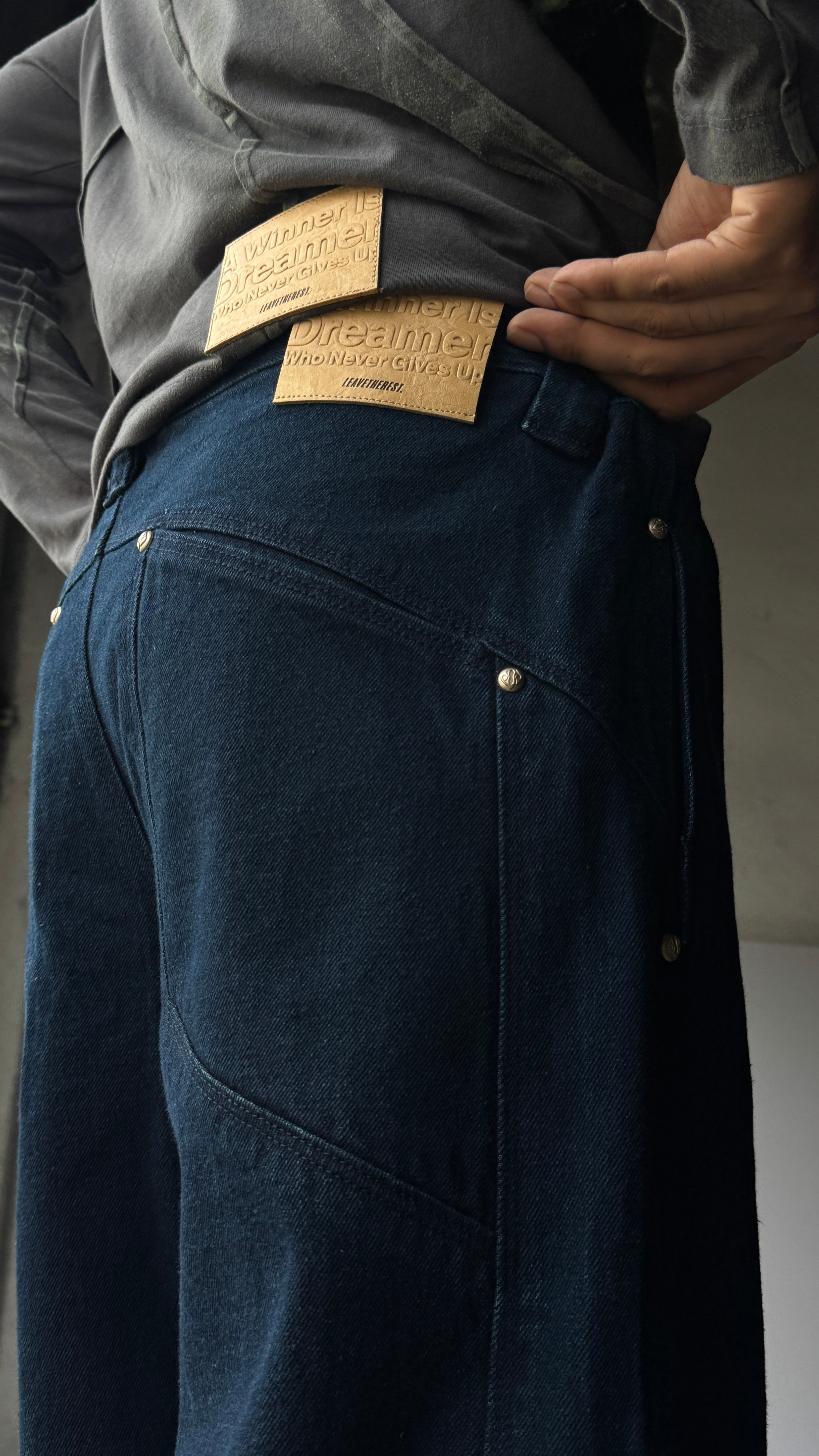 B4 Curved-Indigo - RTW