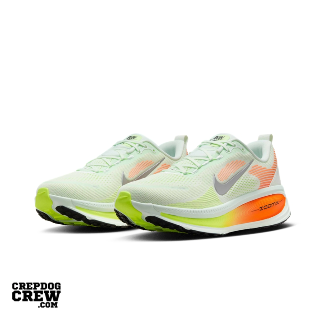 Nike Vomero 18 Barely Green Hyper Crimson