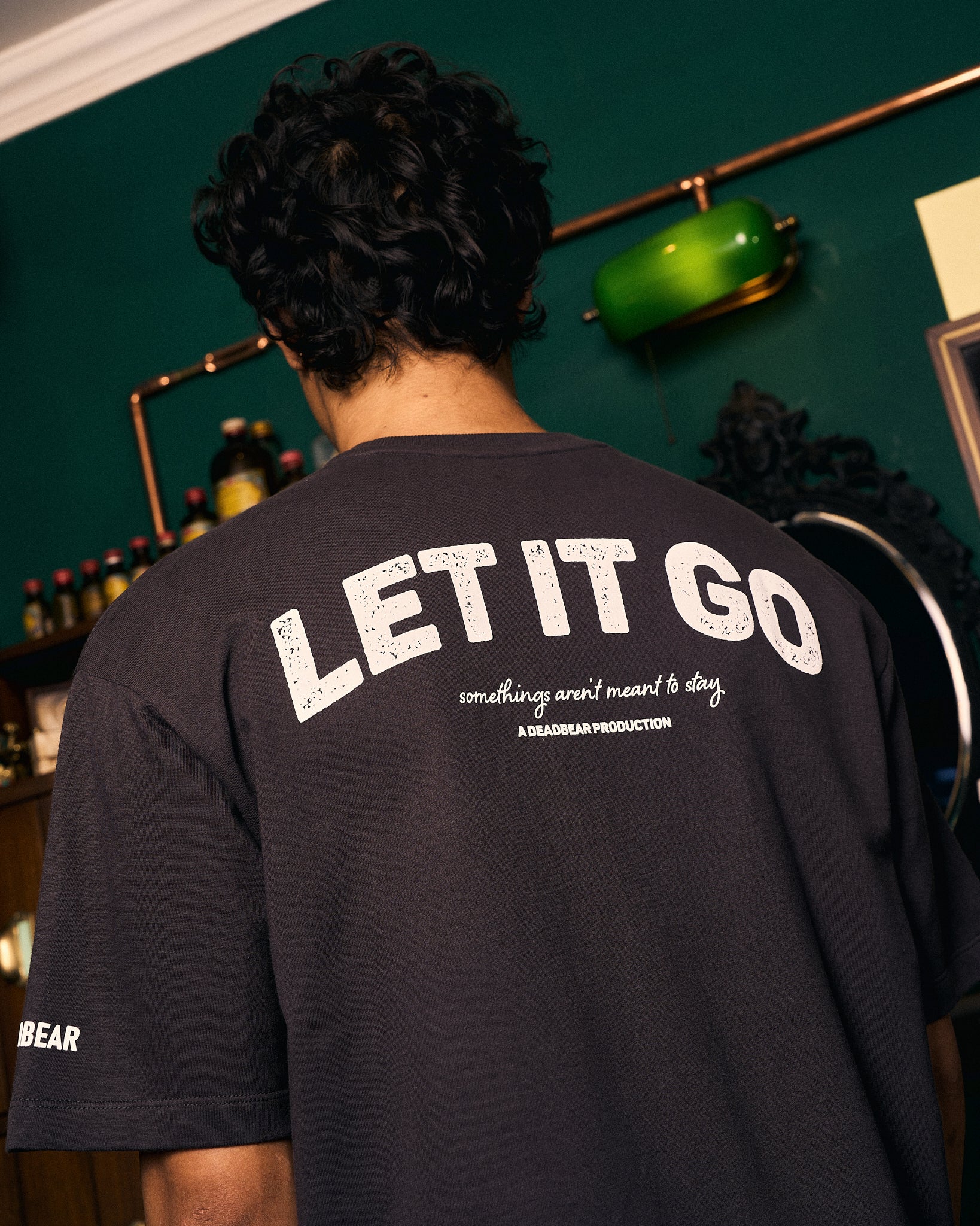 Closure Tee Grey