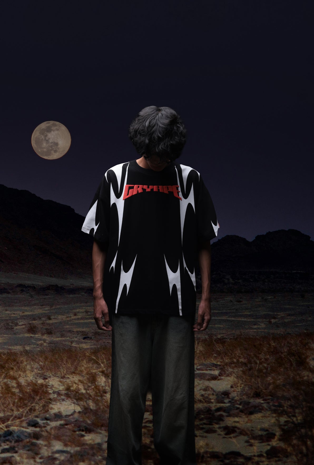 BLACK VENOM T-SHIRT