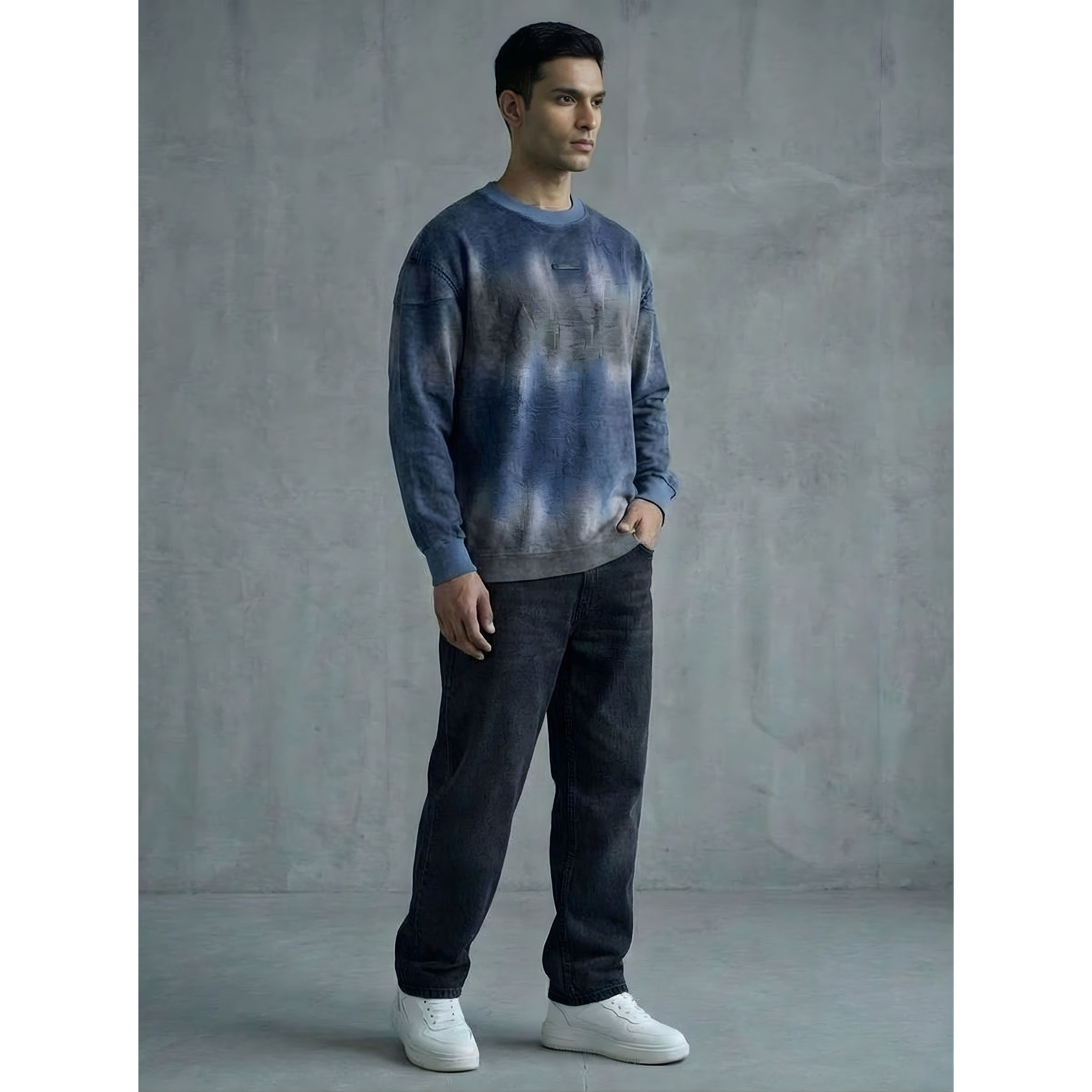 GRADIENT VELOUR SWEATSHIRT