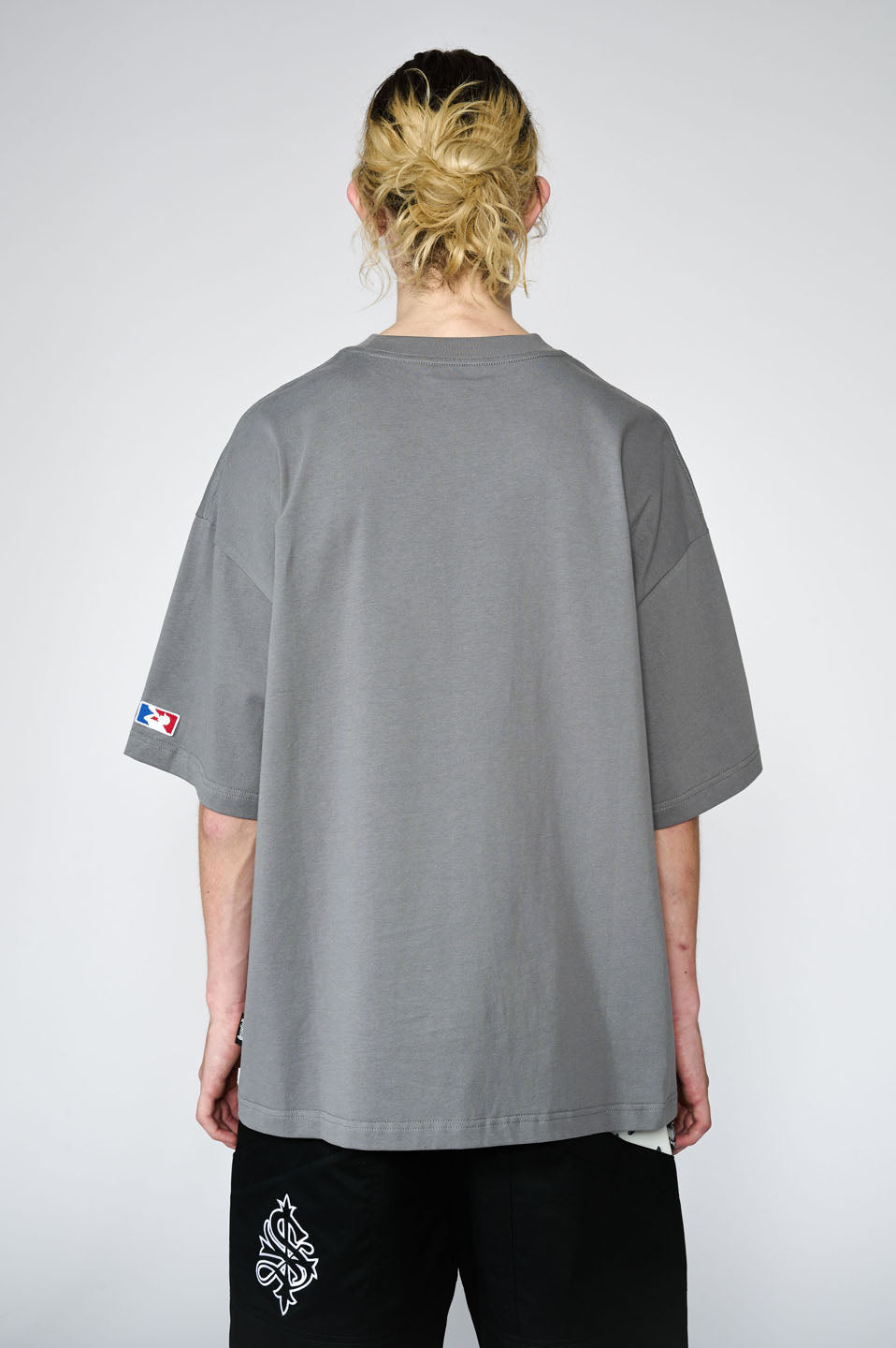 PYTHON IRON LOGO TEE (Black)