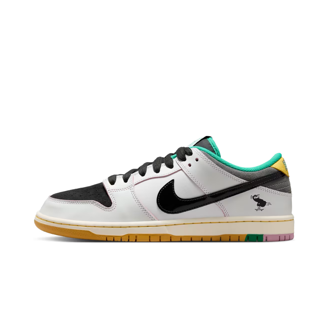 Nike SB Dunk Low CSEF