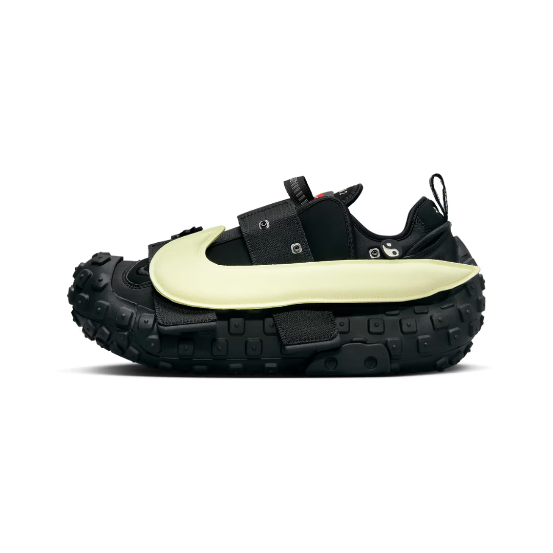 Flea market nikes online