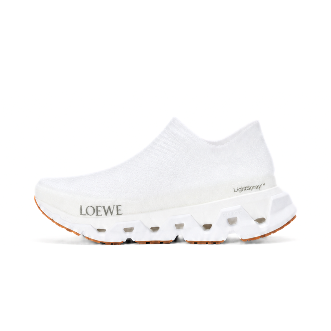 On Running LightSpray CLOUDMONSTER LOEWE WHITE