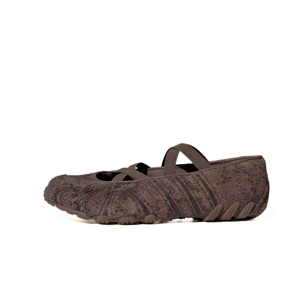 adidas GHOST SPRINT BALLET Earth Strata Gum