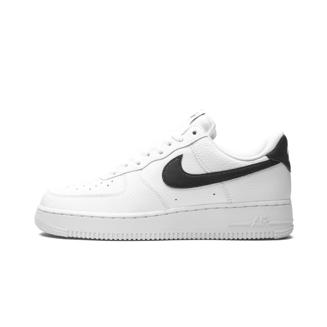 Nike Air Force 1 Low '07 White Black Pebbled Leather Nike Air Force 1 Low '07 White Black Pebbled Leather
