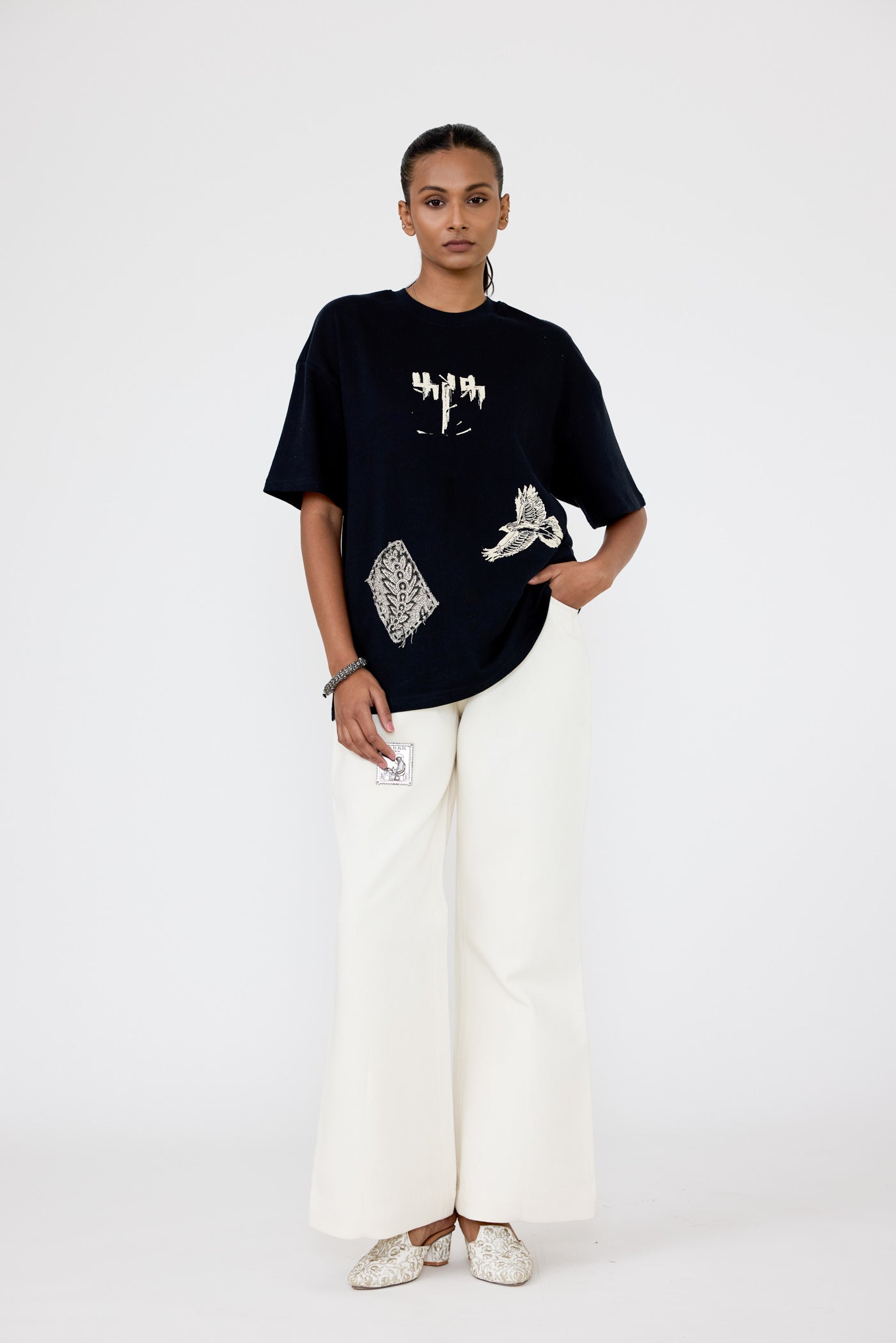 Intezaar' T-shirt