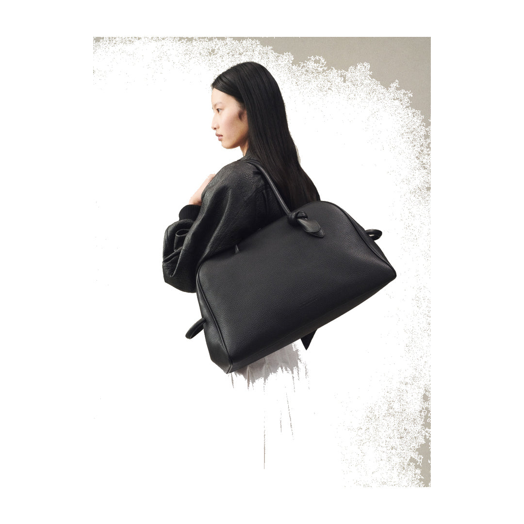 jacquemus The large Turismo Black