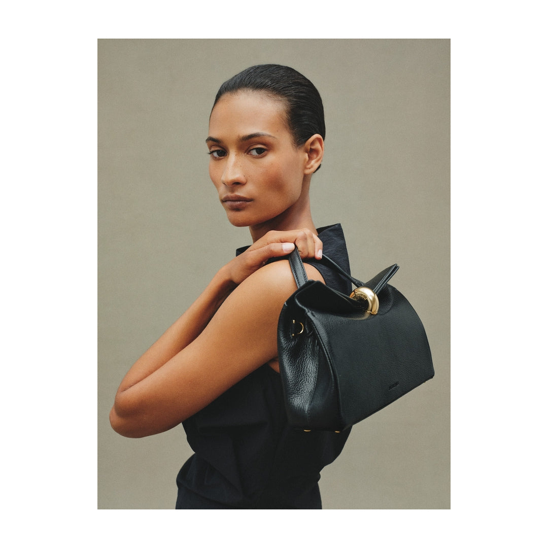 jacquemus The small Valérie Black