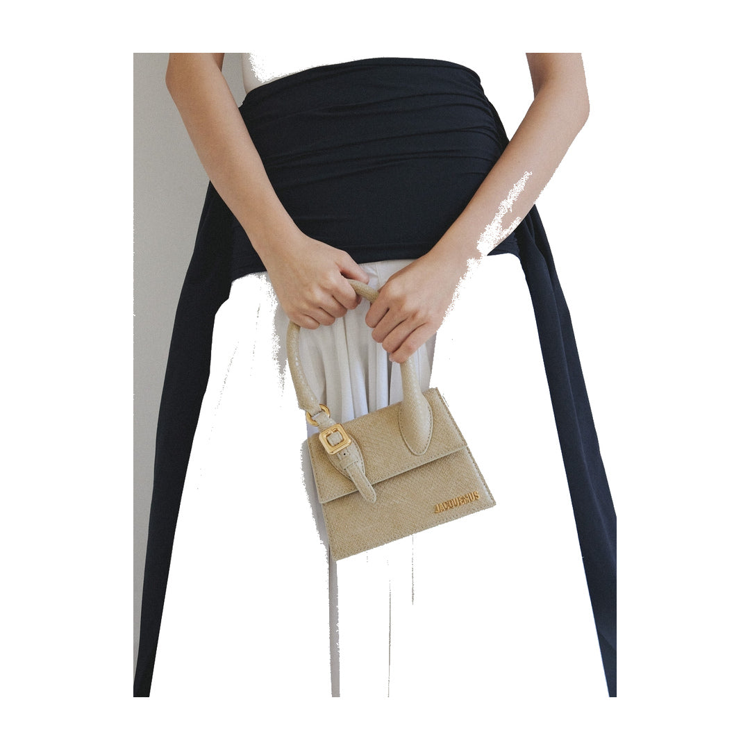 jacquemus The medium Chiquito with buckle Light Beige