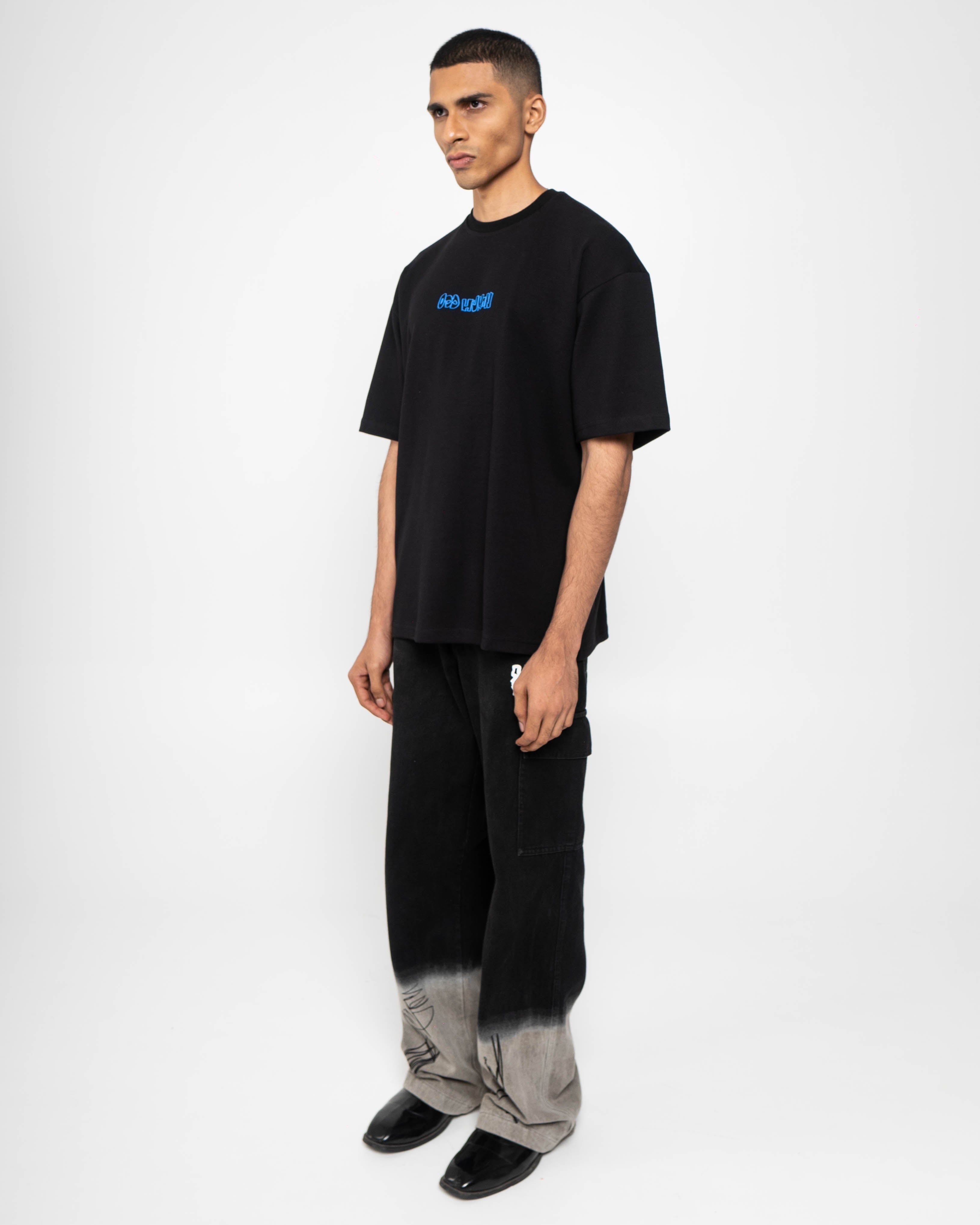 Odd Human Basic Tshirt