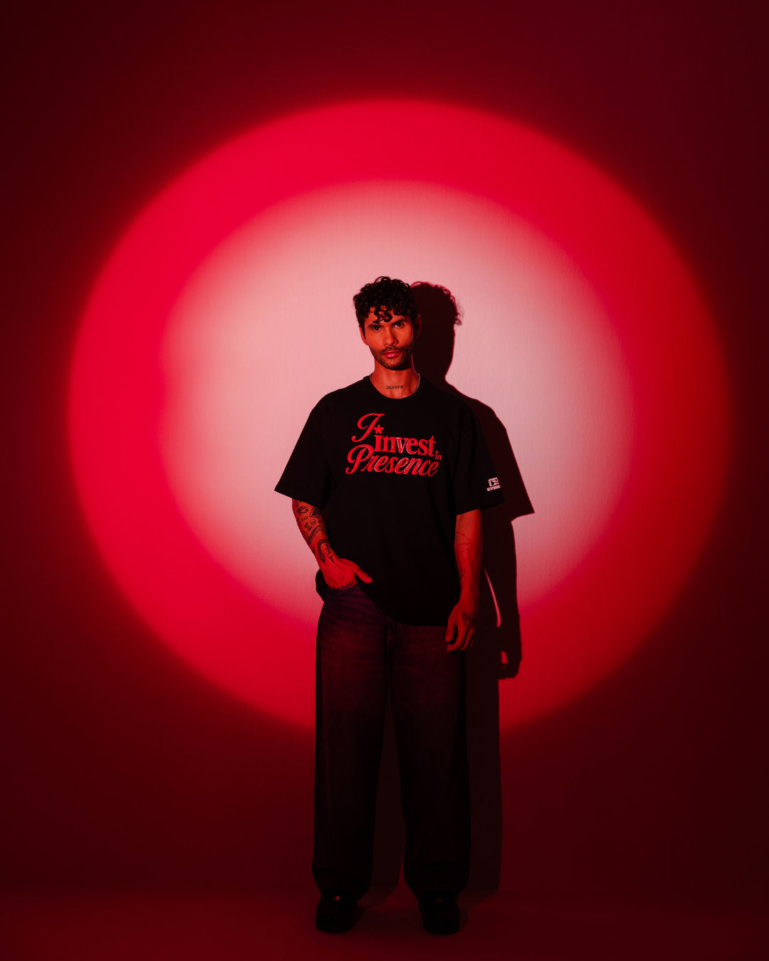The Presence Tee - Black - Evrhood oversized typographic t-shirt