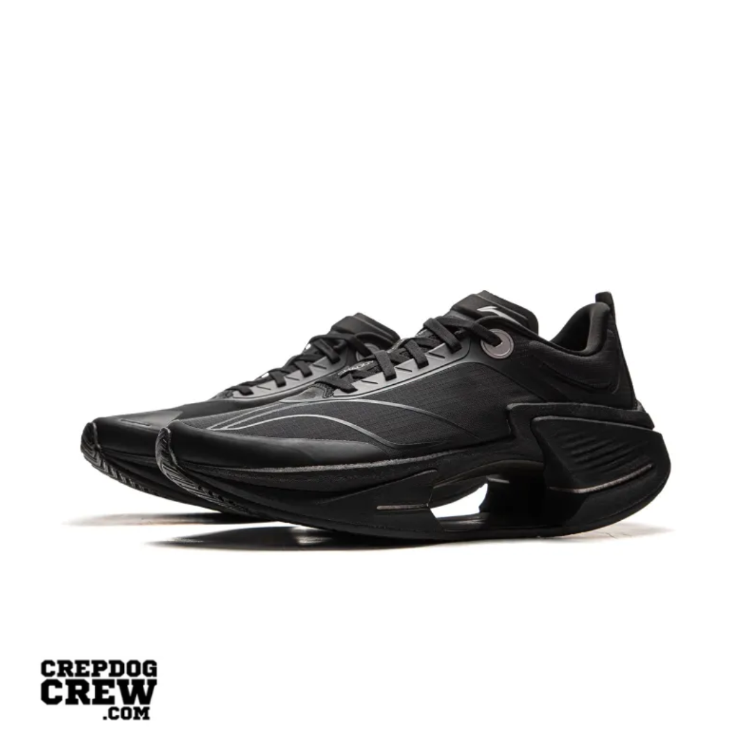Li-Ning Shadow 3 Essential BLACK