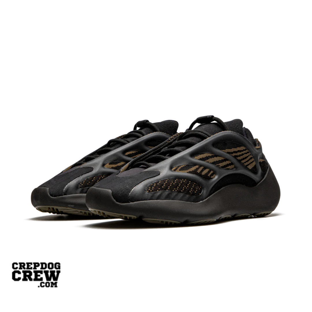 adidas Yeezy 700 V3 Clay Brown