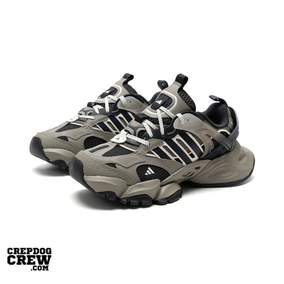 adidas XLG Runner Deluxe Grey