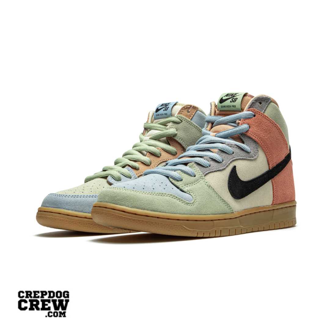Nike SB Dunk High Spectrum