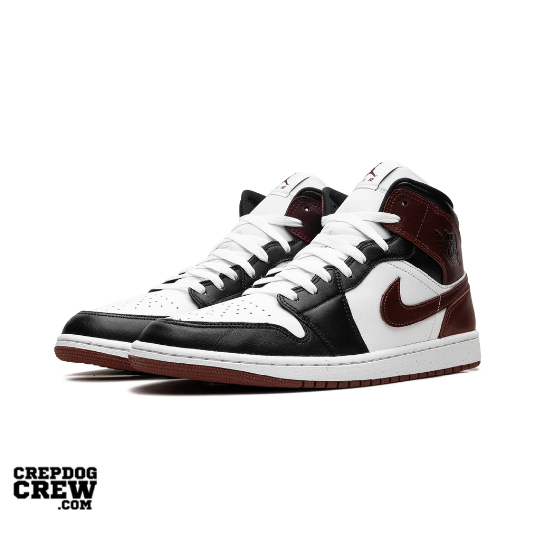 Jordan 1 Mid SE Dark Pony