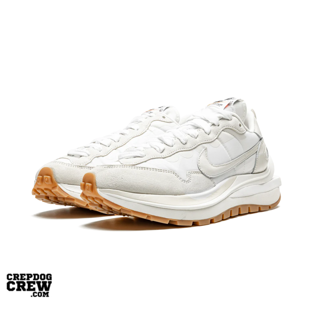 Nike Vaporwaffle sacai Sail Gum