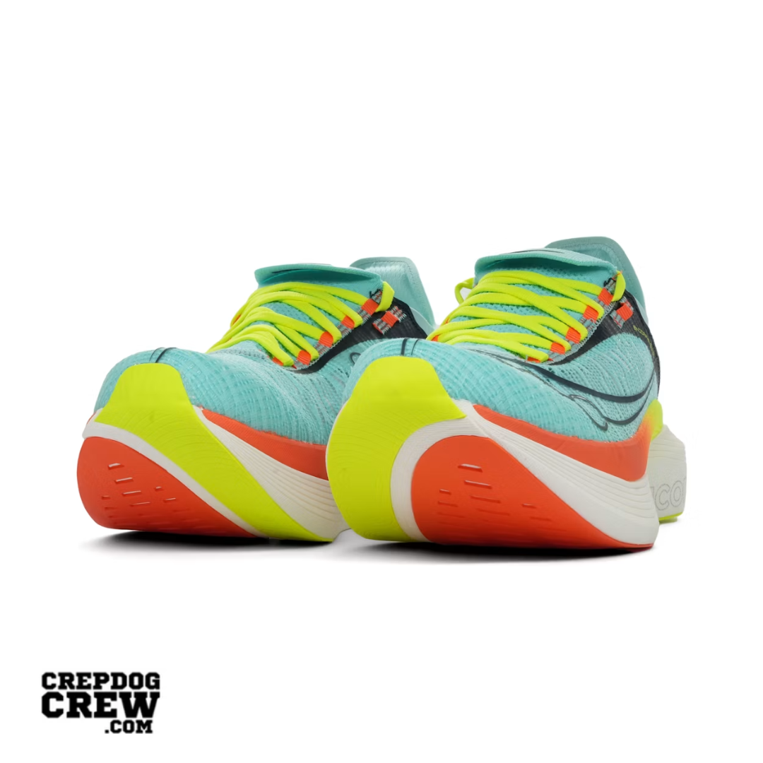 SAUCOUNY Endorphin Elite 2 Splash Fire