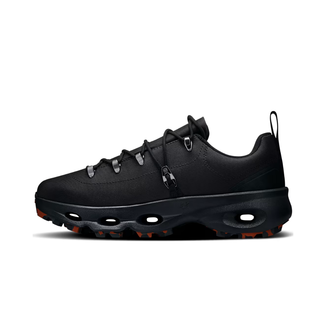 On Running Cloudsolo loewe hiker black