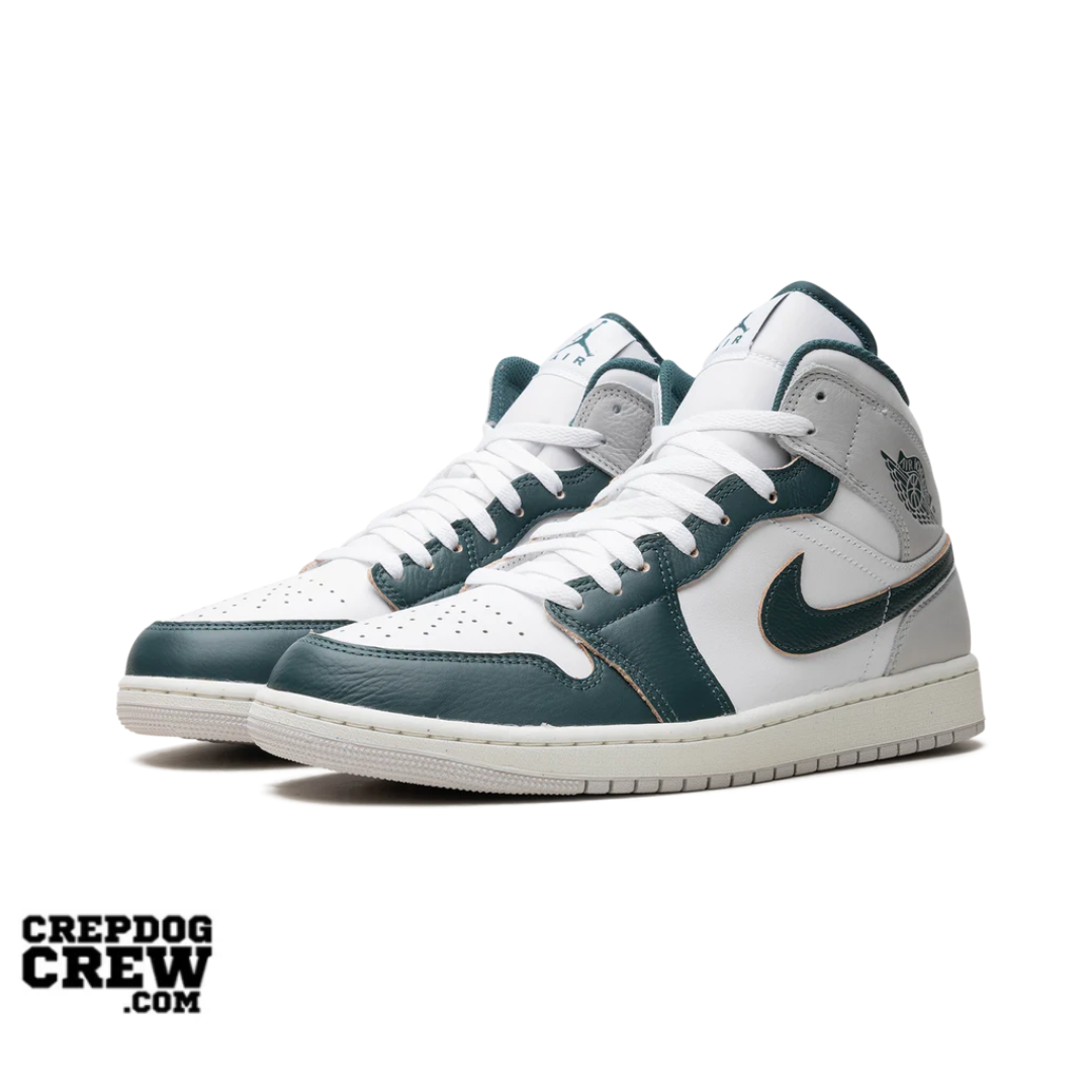 Jordan 1 Mid SE Oxidized Green