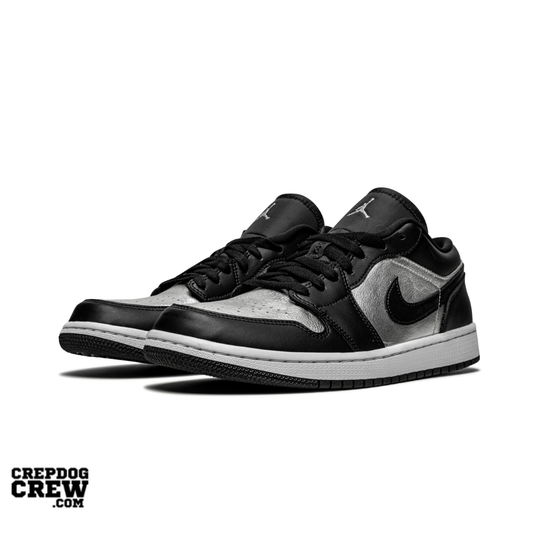 Jordan 1 Low SE Black Metallic Silver (W)