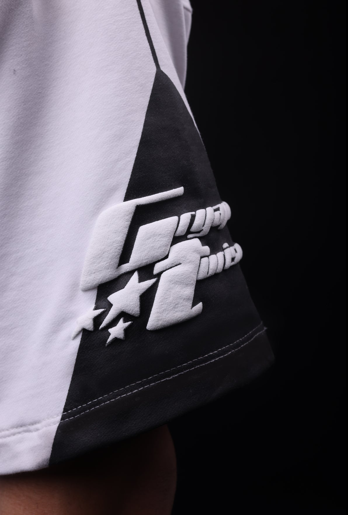 GT WHITE STALLION T-SHIRT