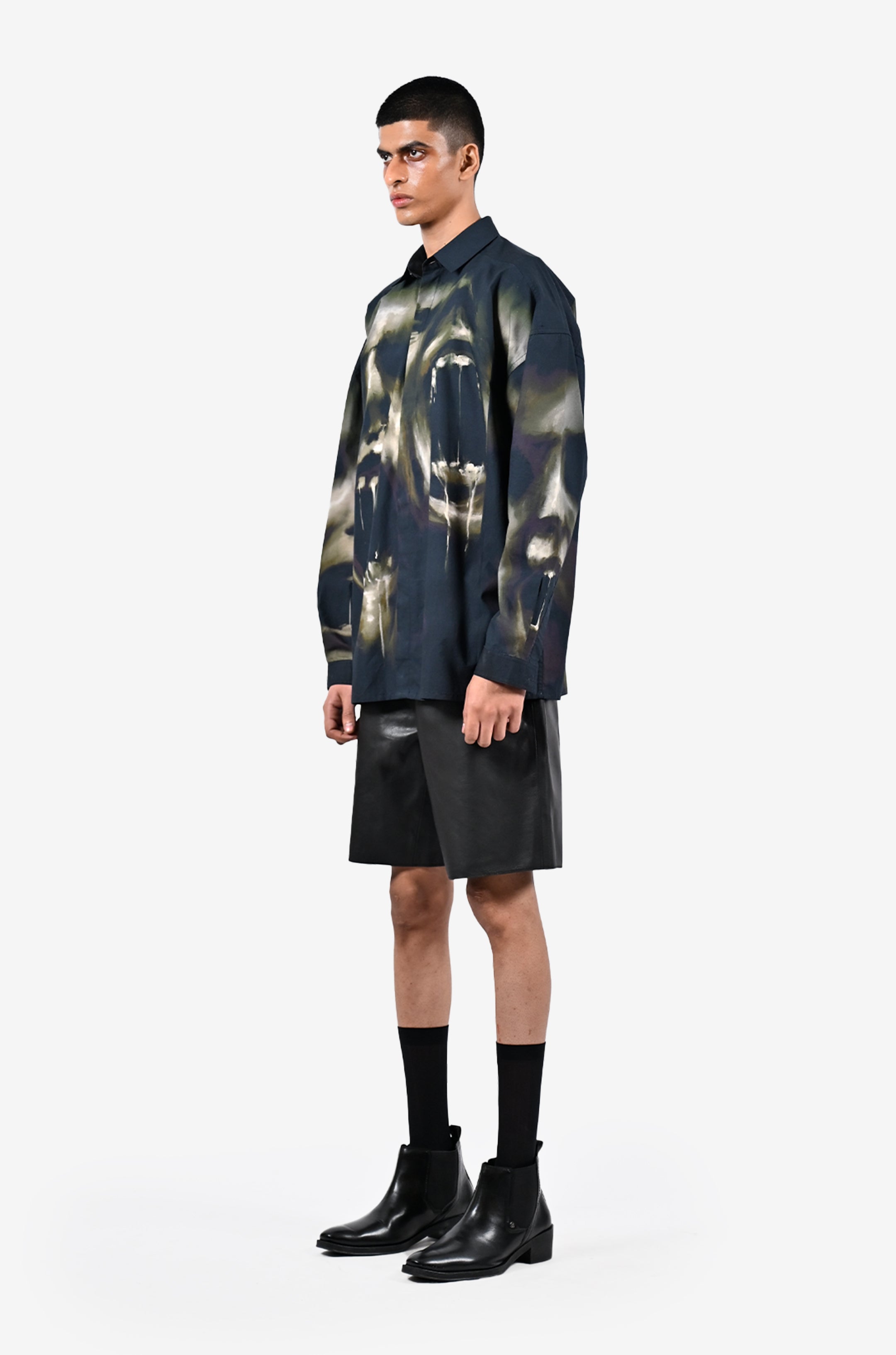 Howling shirt