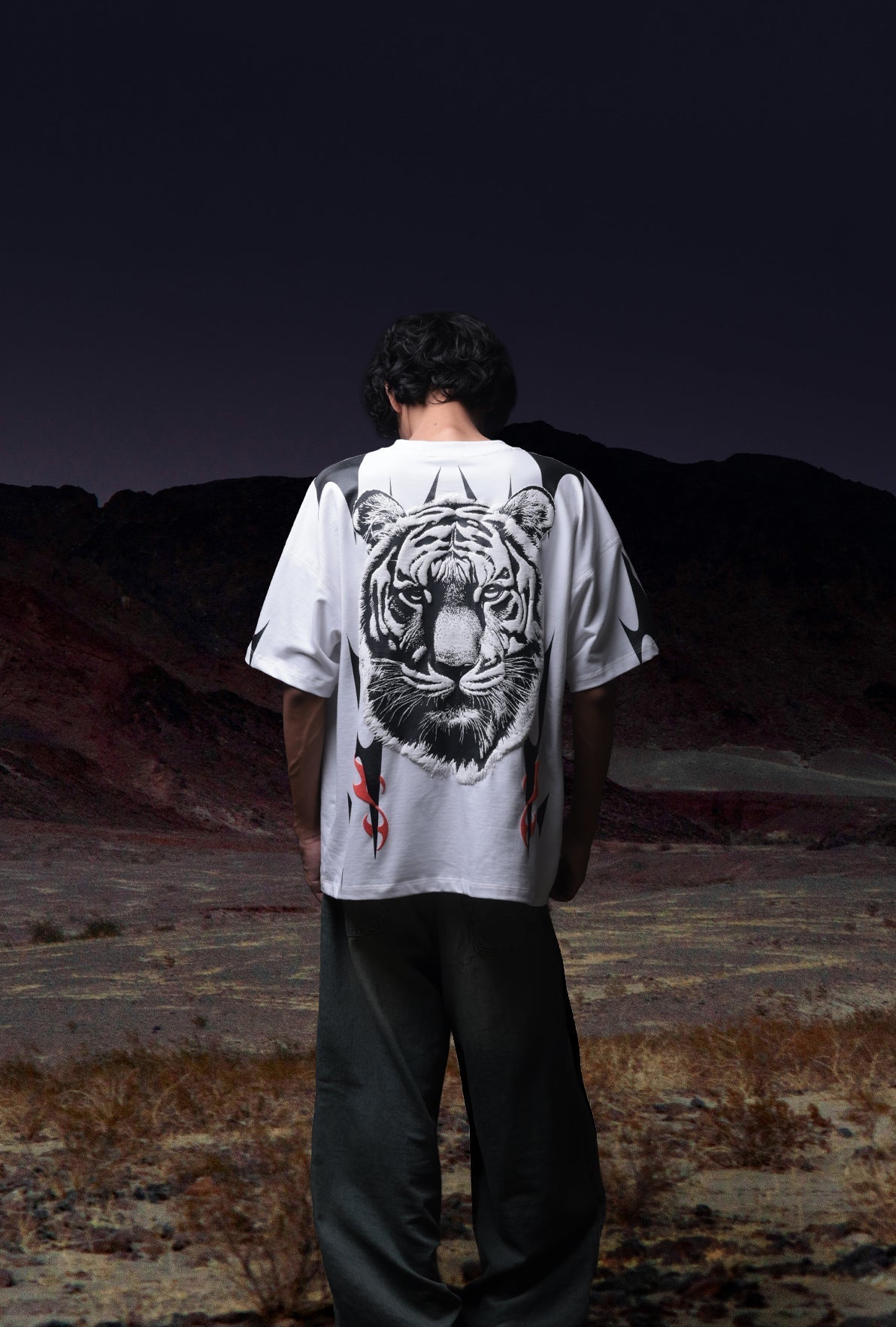 IVORY PREDATOR T-SHIRT