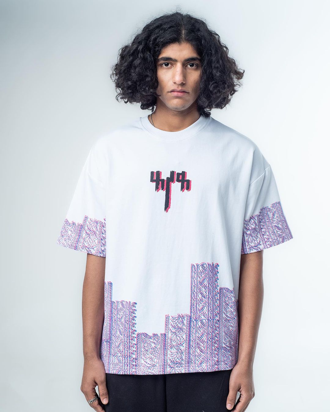 Glitch - T-shirt