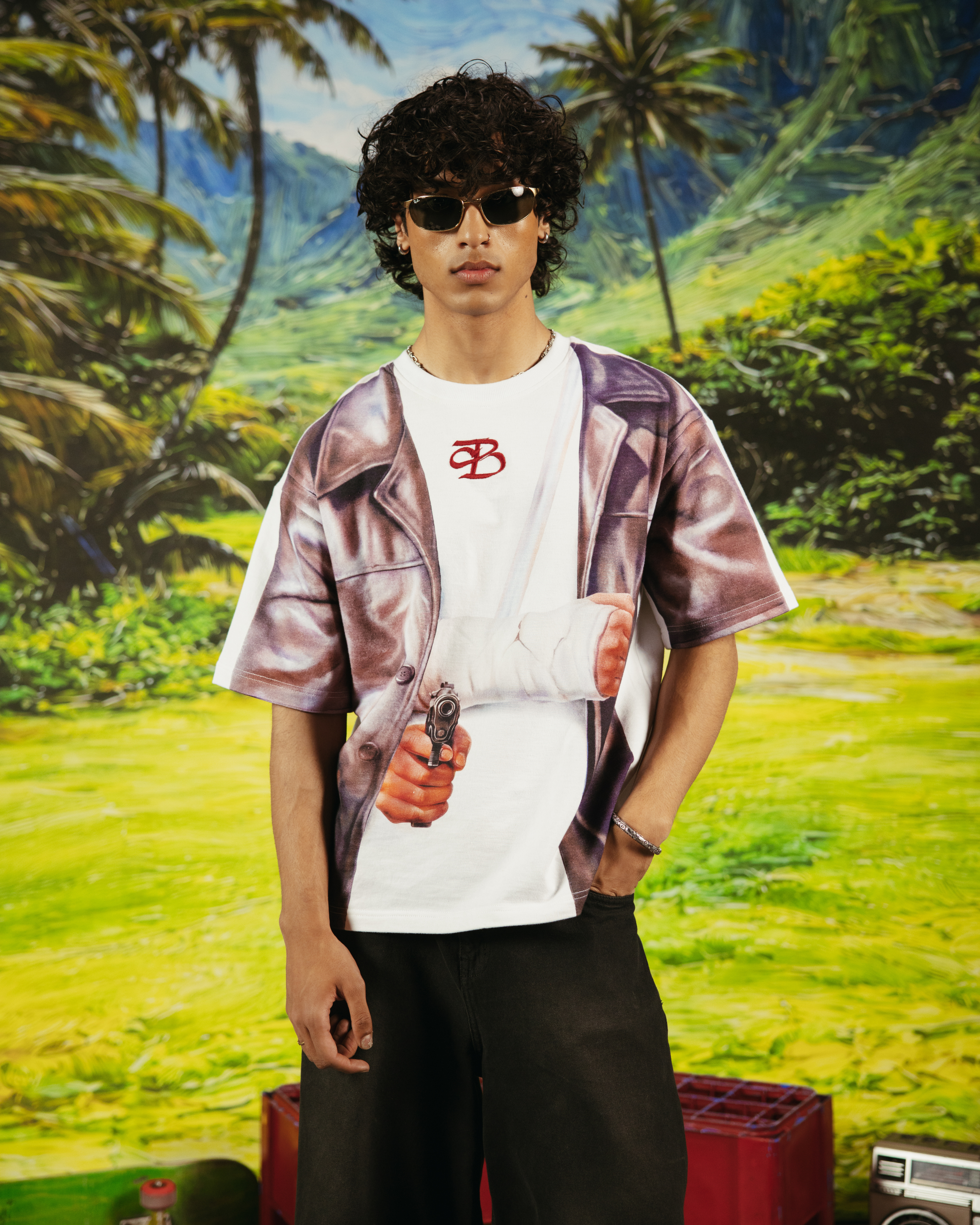 THE THIRD HAND (T-SHIRT)