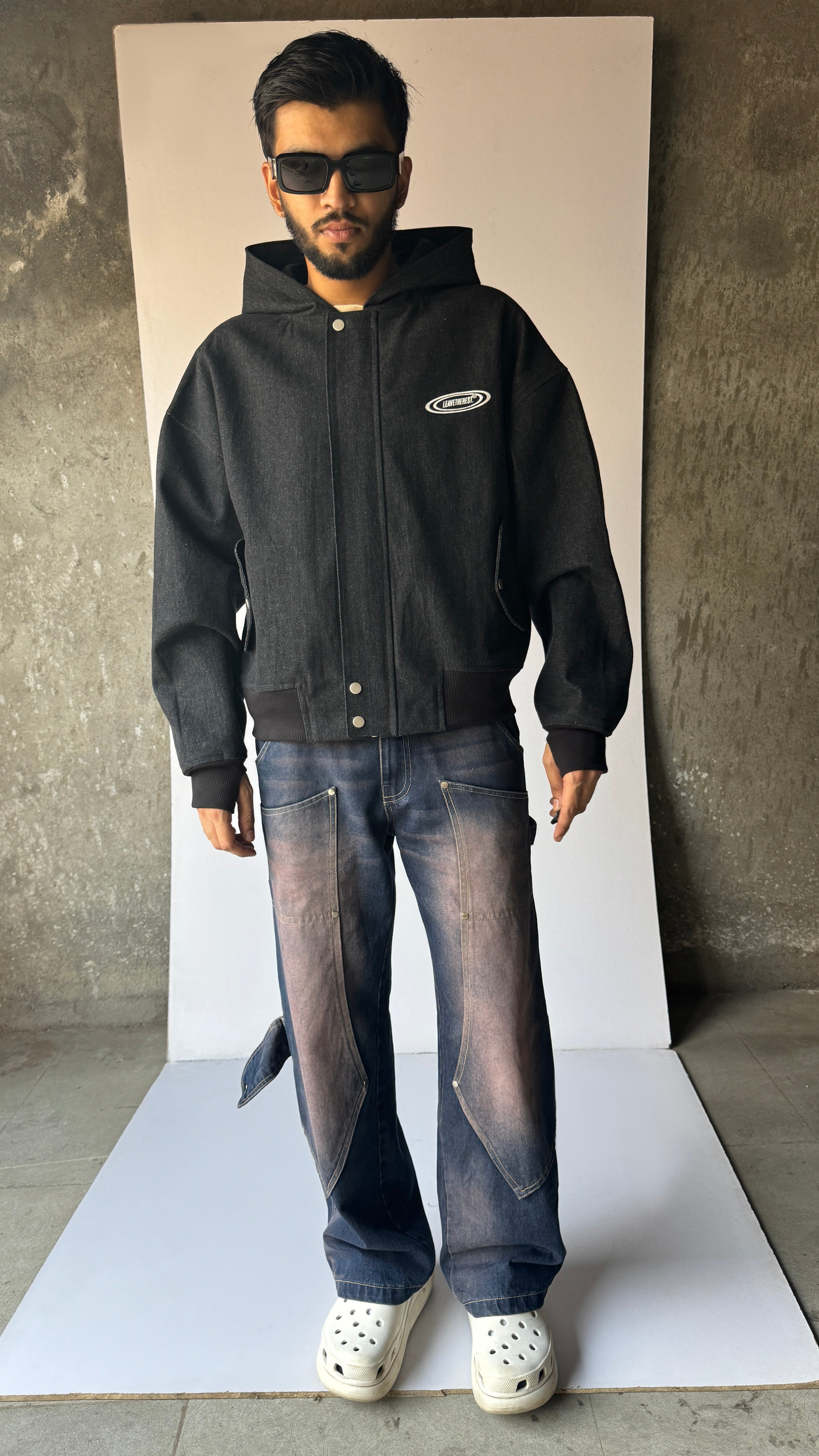 Nabeera Zipped-Carbone Black. - MTM