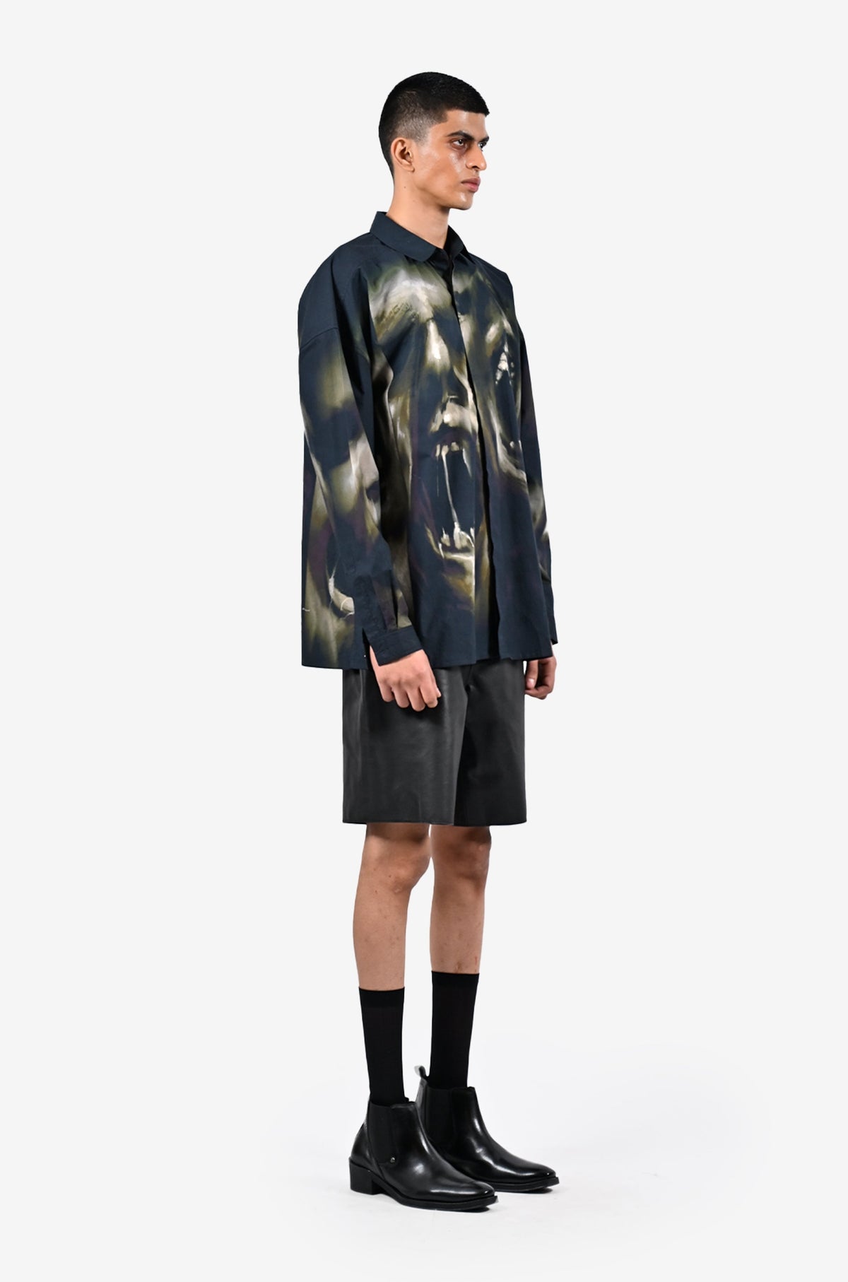 Howling shirt