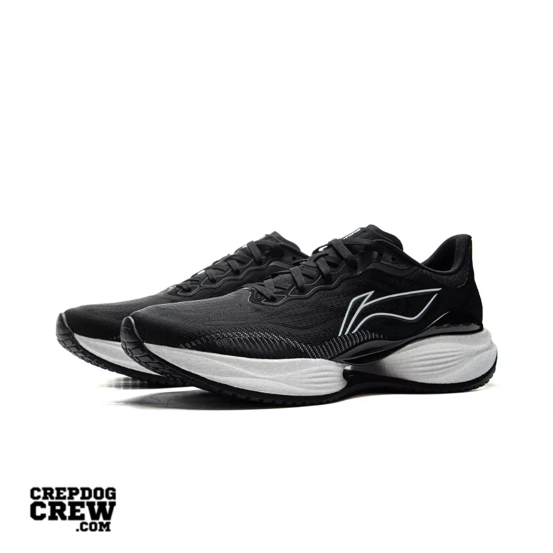 Li-Ning Super Light 22 BLACK WHITE