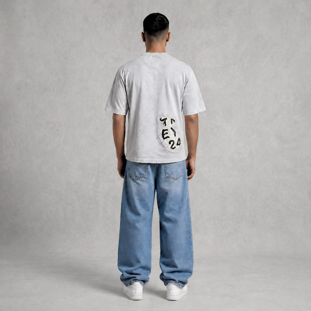 RECONSTRUCTION TEE