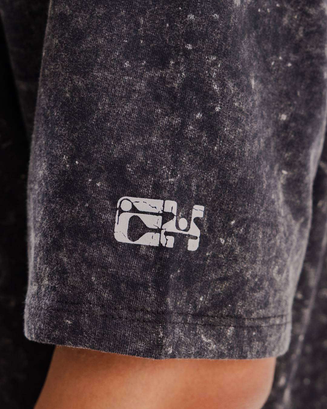 Retro Wash - Black - Evrhood oversized acid wash t-shirt