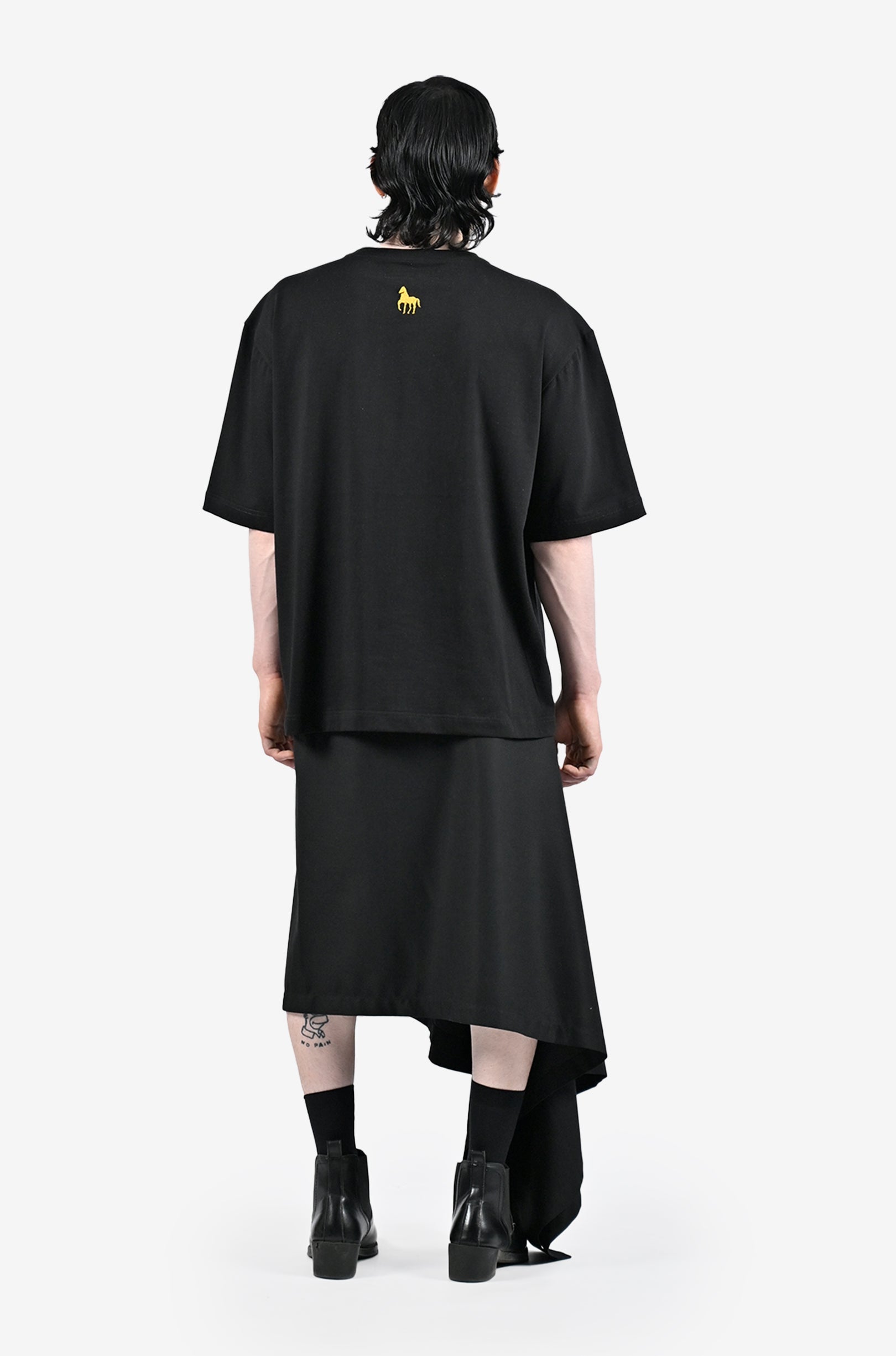 Tata Sierra x HUEMN hand-embroidered horse t-shirt