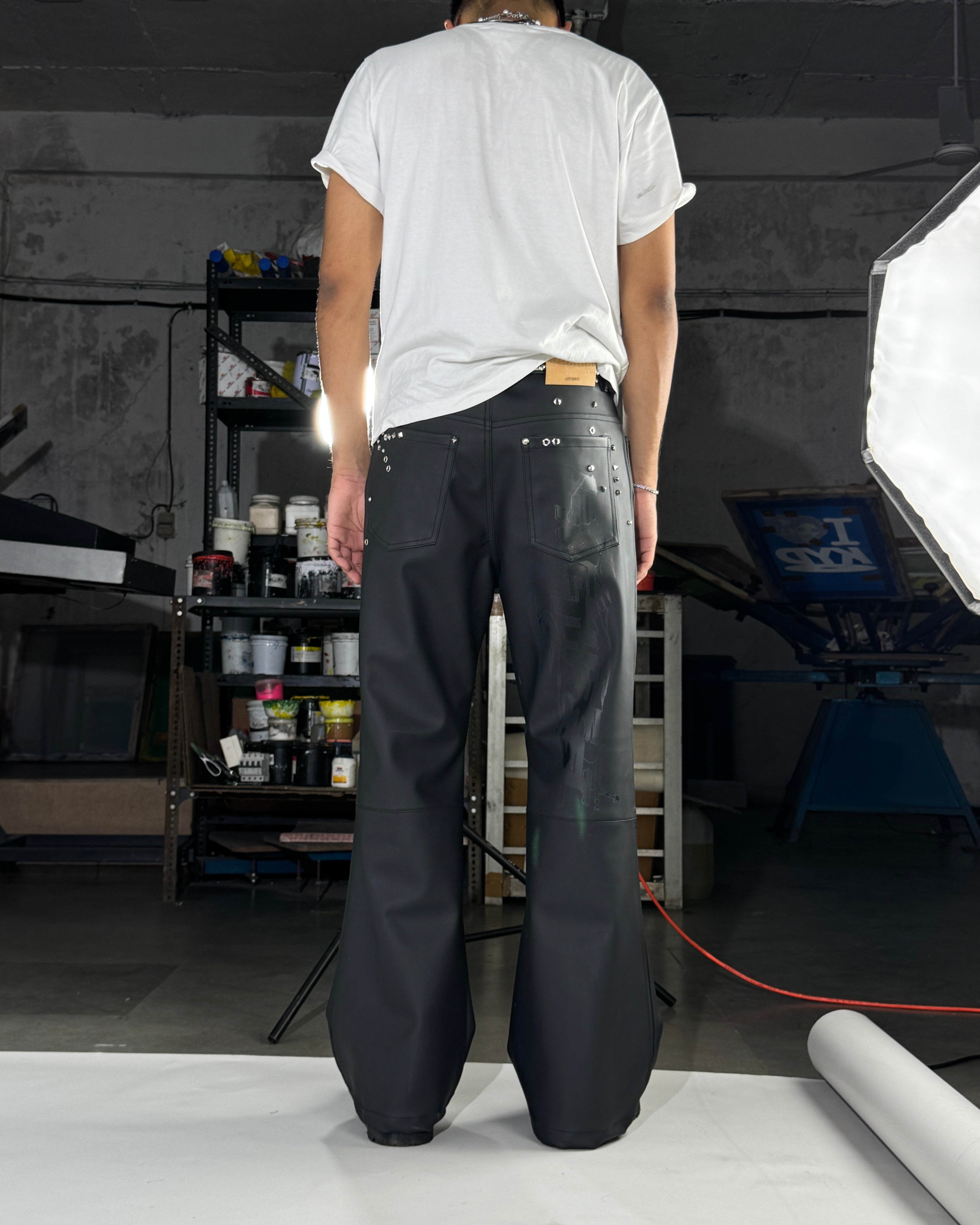 EL MENCHO LEATHER TRIP