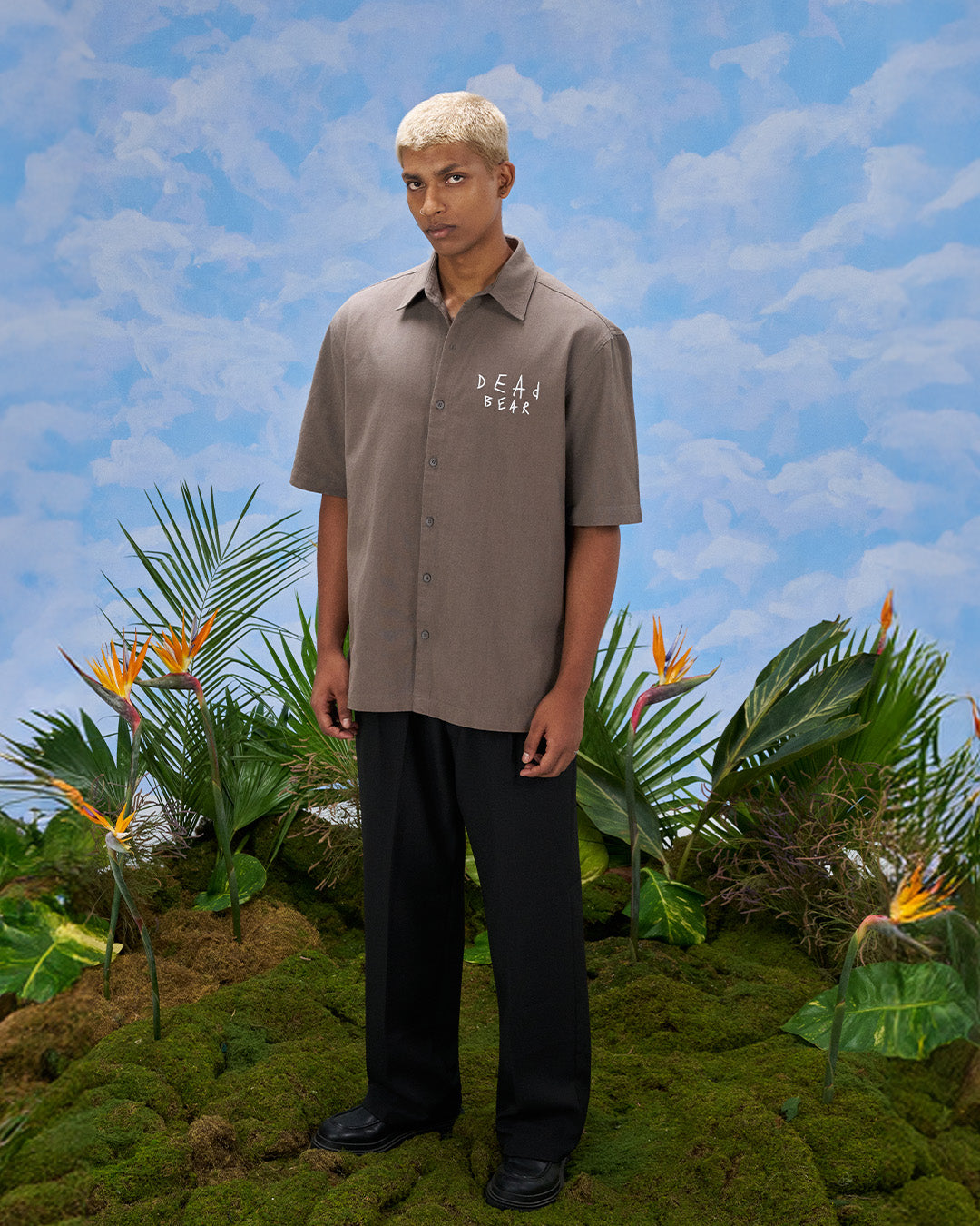 Scribbled Logo Shirt Taupe