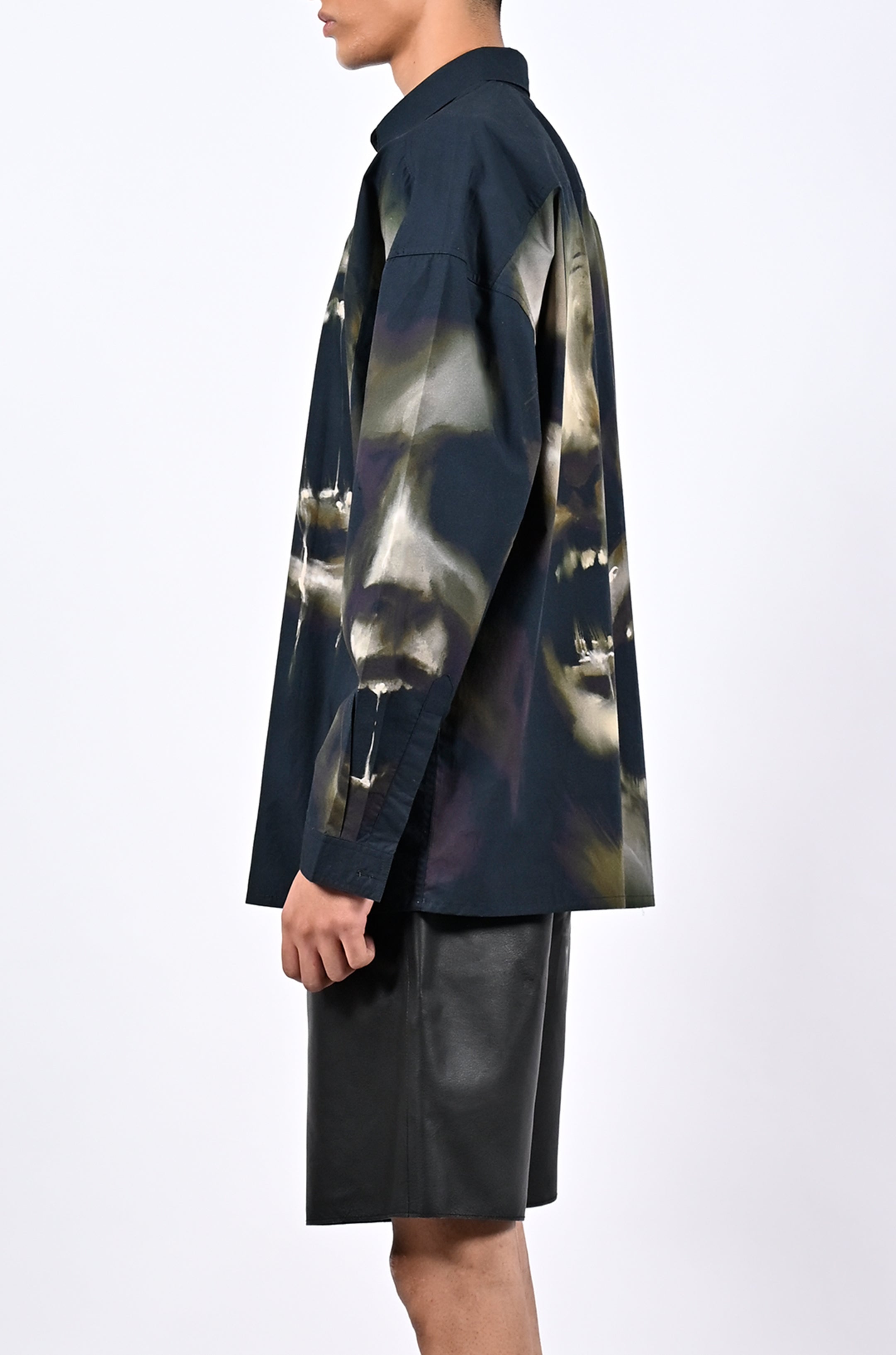 Howling shirt