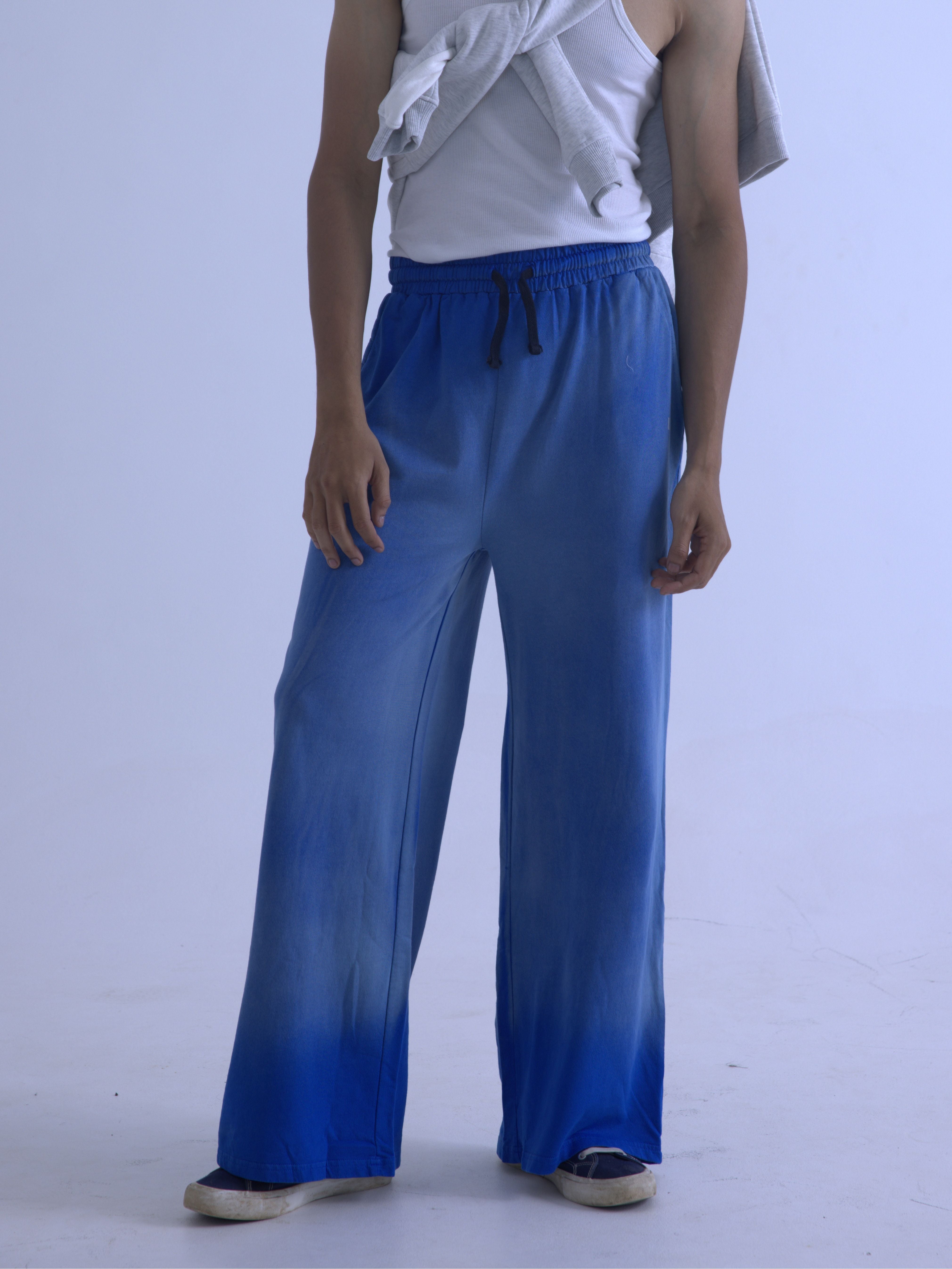 Spray Wash Baggy Joggers – Blue