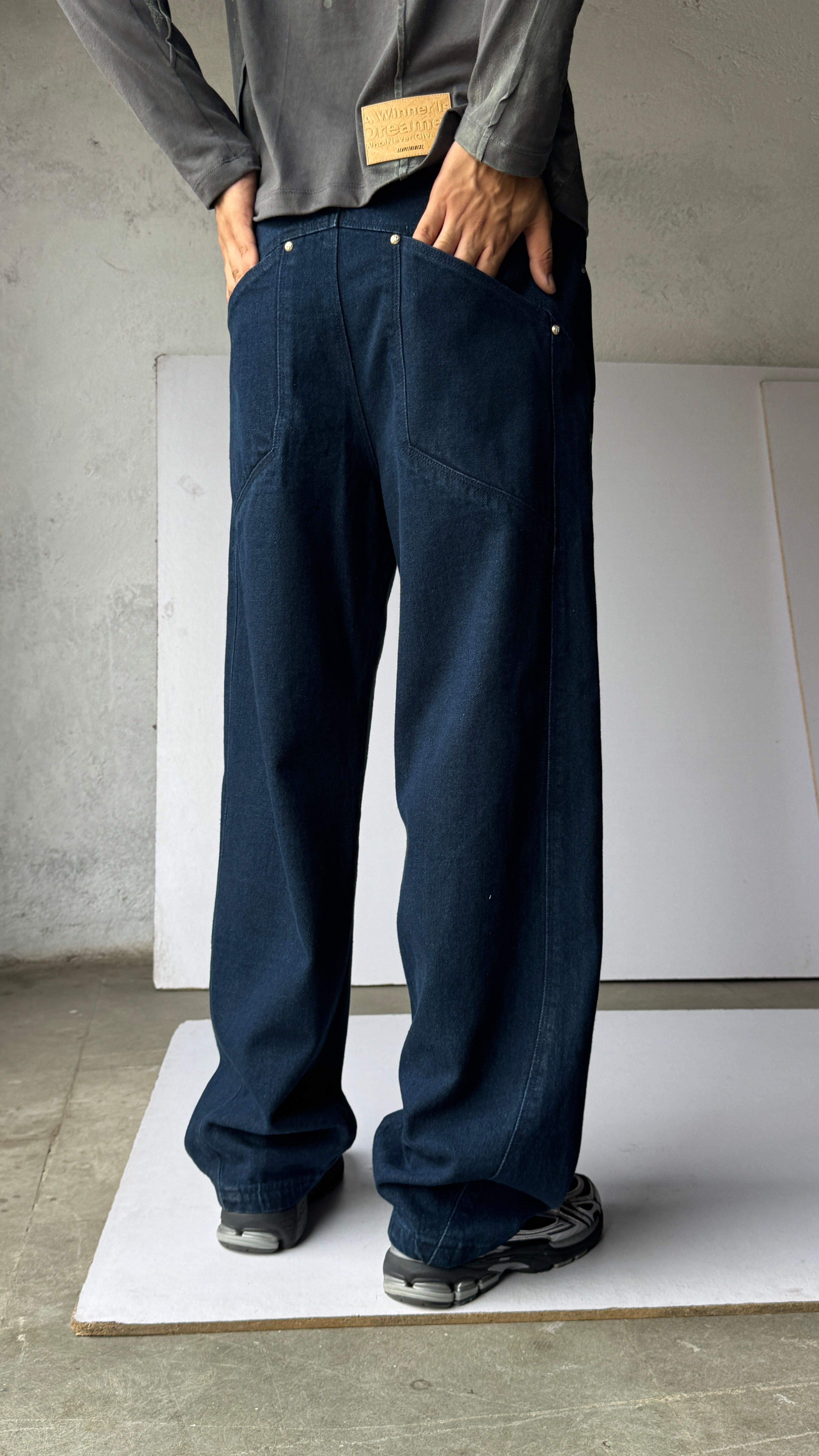 B4 Curved-Indigo - RTW