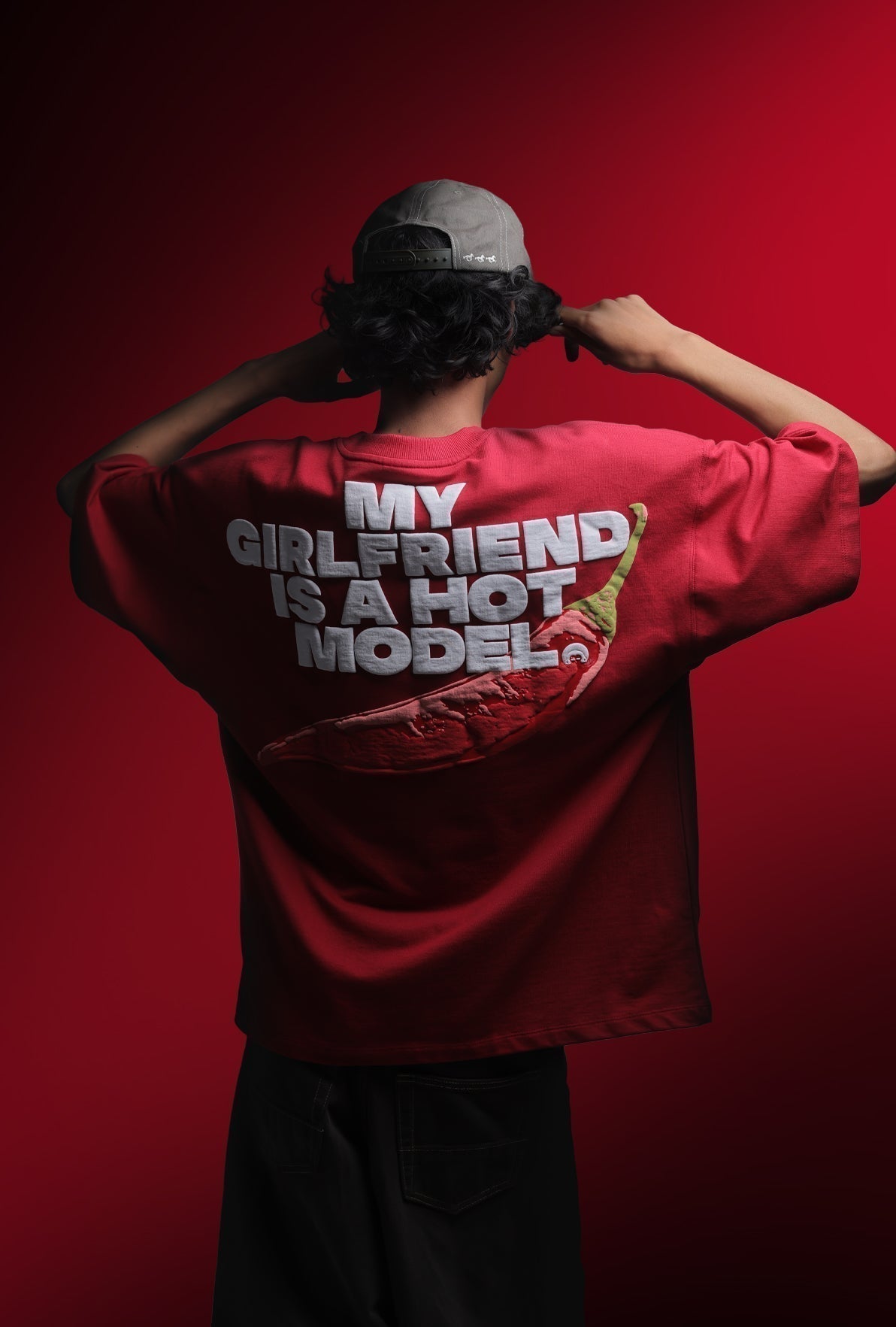 HOT GIRLFRIEND T-SHIRT